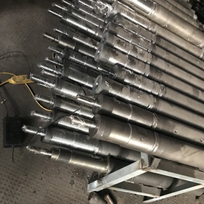 富強(qiáng)鑫注塑機(jī)料管_成型機(jī)螺桿打滑怎么處理_65熔噴布機(jī)單螺桿