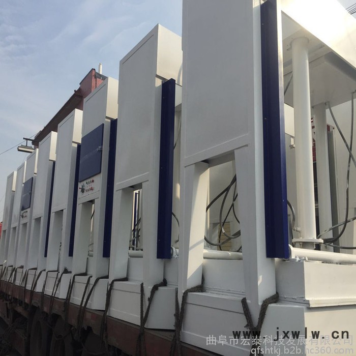 宏泰供應(yīng) 木工機(jī)械覆膜機(jī) 單工位、雙工位覆膜機(jī) 真空吸塑機(jī)廠家