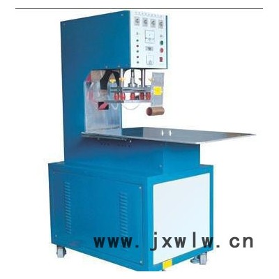吸塑包裝機(jī)、PVC、PP、PE與卡紙的吸塑包裝，吸塑機(jī)，包裝