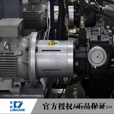 供應領新聚氨酯保溫水箱發(fā)泡機械    高壓發(fā)泡機   **