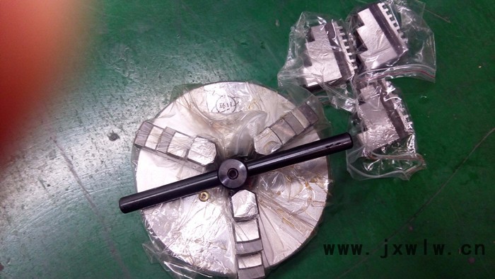 【金星機(jī)床  】  廠家直銷   質(zhì)量保證   CQ6128A普通車床卡盤，卡盤