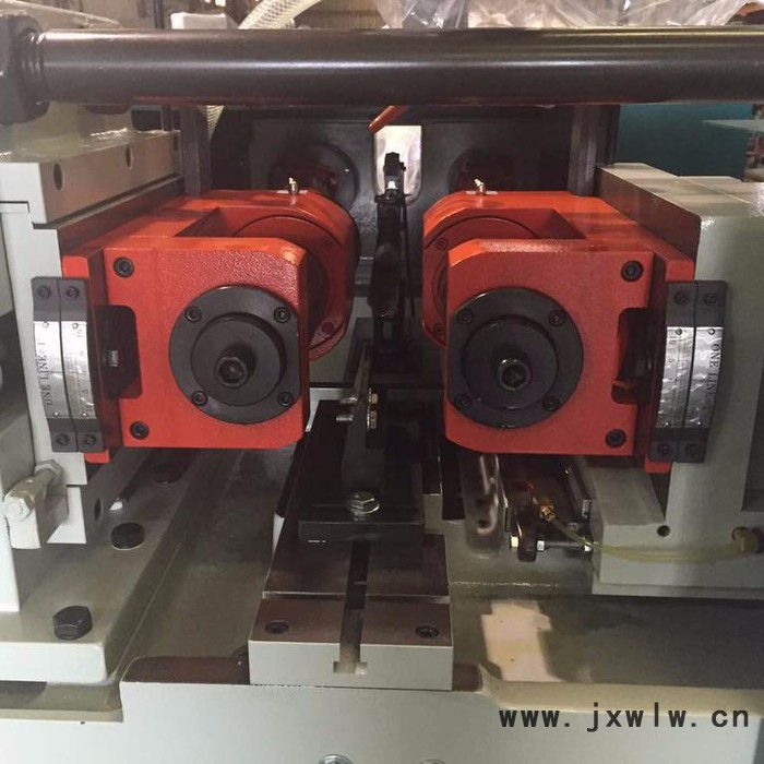 供應(yīng)臺灣鎂佳進(jìn)口滾絲機(jī) 液壓式滾牙機(jī) 三軸管牙專用滾絲機(jī)進(jìn)口螺紋加工車床