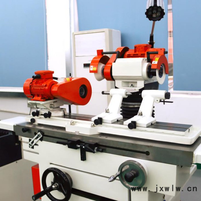 鞏達(dá)精密機(jī)械MQ6025A大型萬(wàn)能工具磨床磨削多種合金刀具銑刀鉆頭滾齒刀刀具磨床