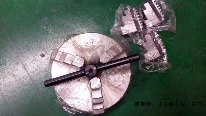 【金星機(jī)床  】  廠家直銷   質(zhì)量保證 數(shù)控機(jī)床配件  CQ6128A普通車床卡盤，卡盤  量多從優(yōu)