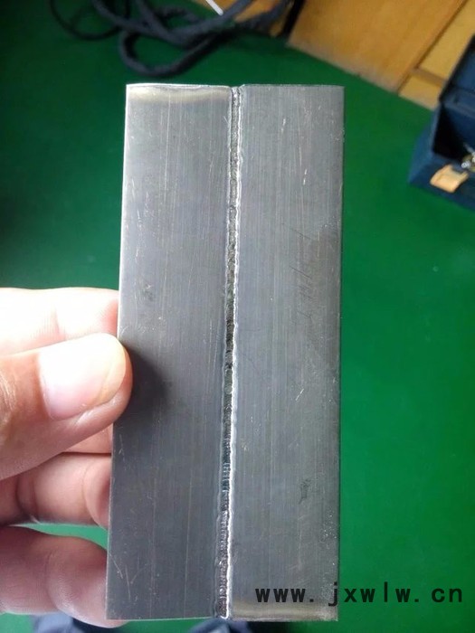 天津三合仿激光冷焊機(jī)廠家