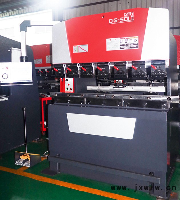 奧斯瑪OG-50 小型數(shù)控折彎機鈑金加工成型機床