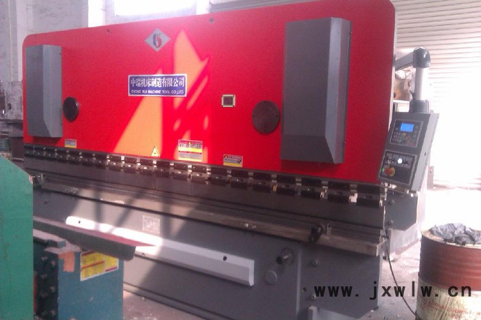 供應(yīng)數(shù)控折彎機 扭軸數(shù)控折彎機