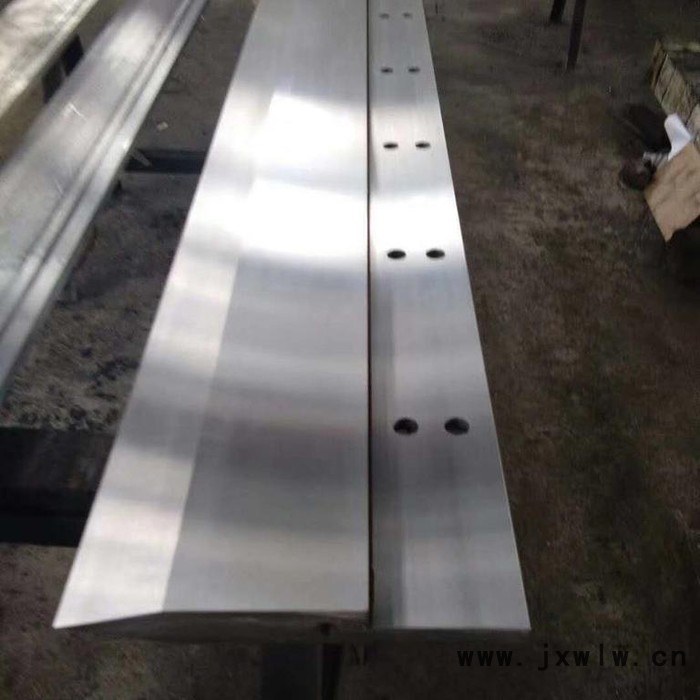 160T數(shù)控折彎機標(biāo)準模具報價   1V型標(biāo)準下模
