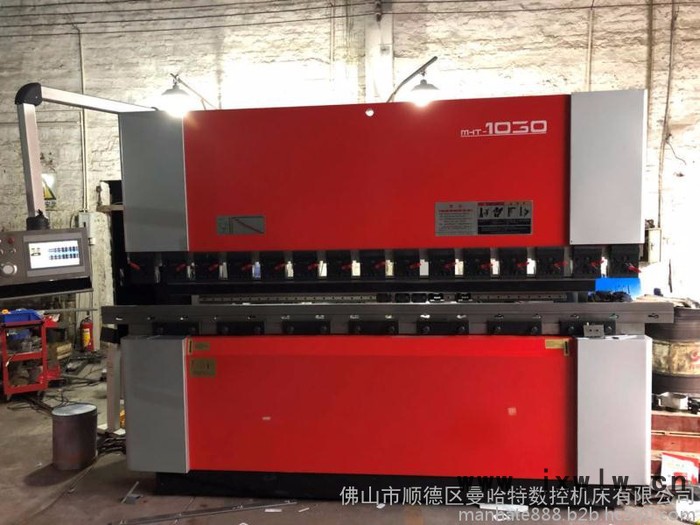80T數(shù)控折彎?rùn)C(jī)小型液壓折彎?rùn)C(jī)**折彎?rùn)C(jī)3.2米折彎?rùn)C(jī)機(jī)床