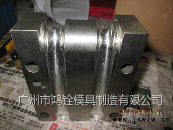 鴻銓模具廠家直供各種數(shù)控彎管機---彎模