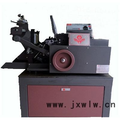 供應(yīng)自動燙金機(jī)，卡片自動燙金機(jī)
