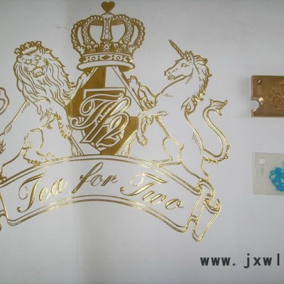 山東特價(jià)全自動(dòng)平面燙金機(jī)壓痕機(jī)烙糊機(jī)全自動(dòng)熱轉(zhuǎn)印機(jī)