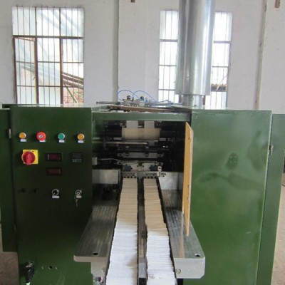 供應(yīng)富工牌，型號(hào)FG-80全自動(dòng)醫(yī)紗布折疊機(jī)，紗布分切機(jī)，