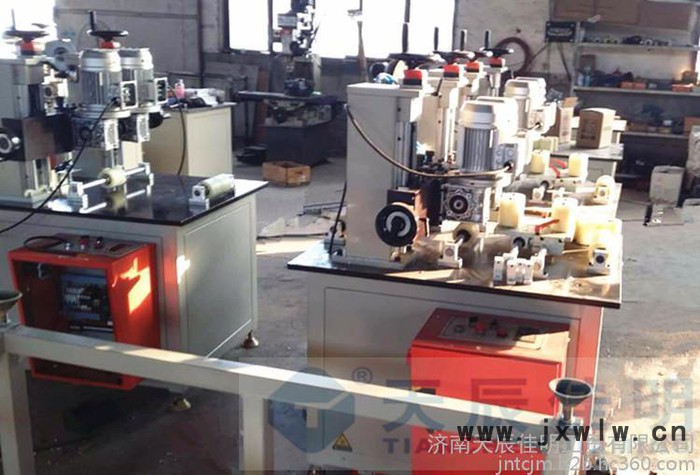 鋁型材機械設備 開齒穿條一體機 斷橋鋁型材生產(chǎn)線復合機 開齒機 穿條機 斷橋 鋁合金開齒機