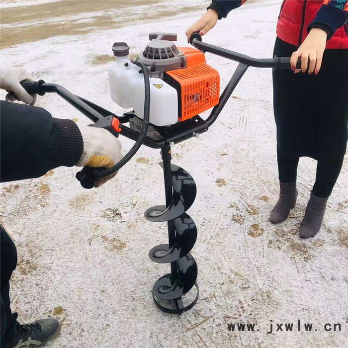 富興機(jī)械生產(chǎn)大棚埋樁電線桿打孔機(jī) 種樹(shù)打窩機(jī)價(jià)格 富興牌柴油打洞機(jī)廠家