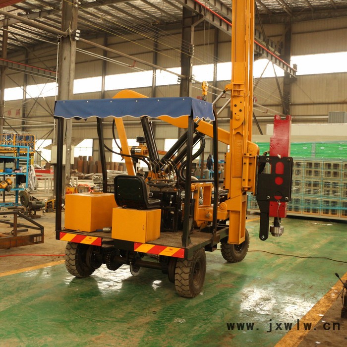 公路打樁機(jī)打孔機(jī) 新型自帶空壓機(jī)一體打鉆樁機(jī) 徐州打樁機(jī)廠家