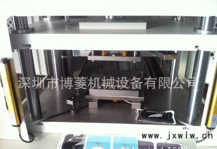 【龍崗IMD設備】液壓IMD成型機/IML模具/打孔機