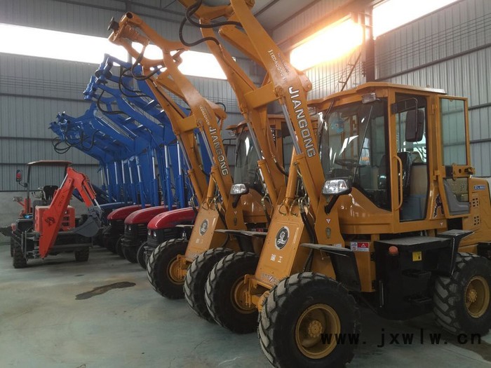 裝載機(jī)改裝打孔機(jī) 裝載機(jī)改裝挖坑機(jī)