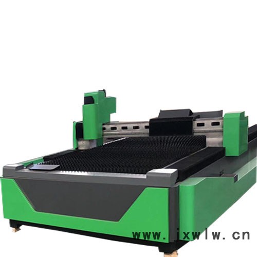 創(chuàng)鑫1530 光纖激光切割機(jī) 大型切割機(jī)設(shè)備 全自動金屬激光切割機(jī)