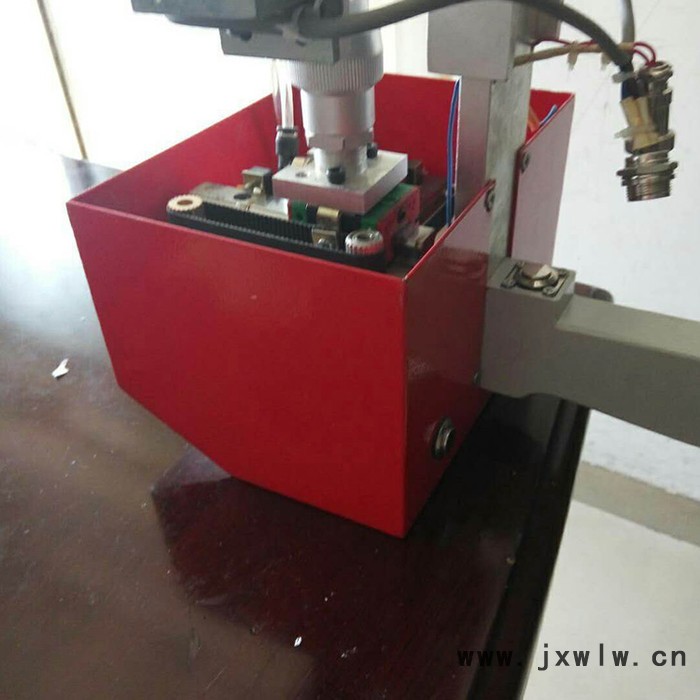 飛龍達科技  供應 便攜手持式氣動打標機 質量保障 量大從優(yōu)