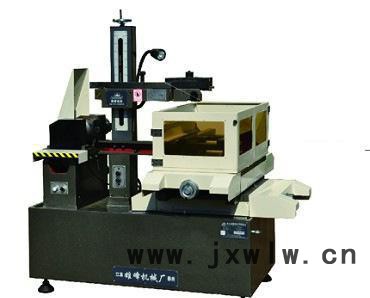 線切割 雄峰線切割機(jī)床 DK7735雄峰電火花線切割機(jī)床