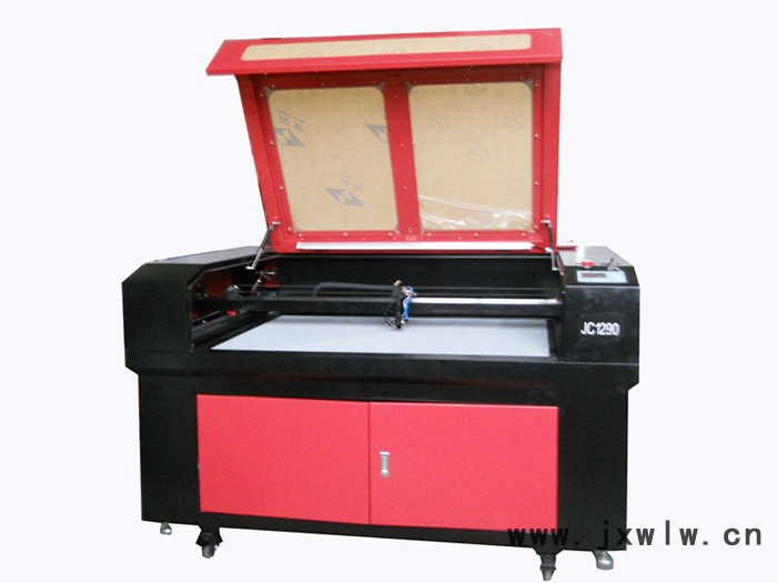 供應(yīng)**激光雕刻機(jī)，木制品激光雕刻機(jī)