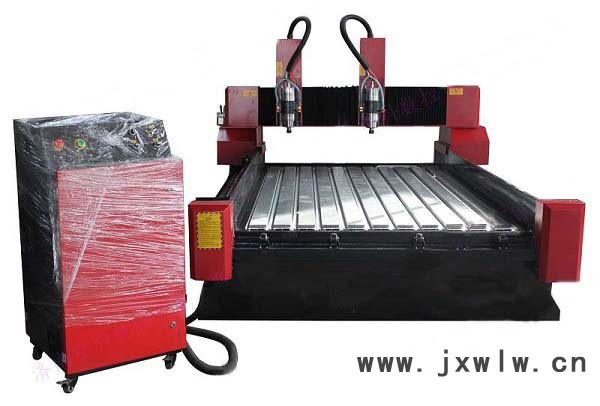 1325氣動(dòng)三頭換刀型 木工雕刻機(jī) 木工雕刻機(jī)