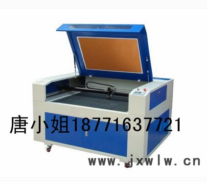 工廠批發(fā) 亞克力陶瓷雕刻機(jī) 小型塑料激光雕刻機(jī) 激光切割機(jī) 杰達(dá)光電6040