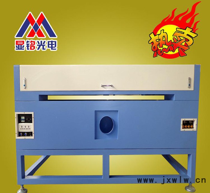 顯銘2015新款大型出口1390激光雕刻機(jī)亞克力毛氈布匹皮革切割機(jī)