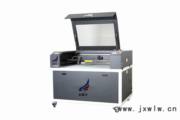 直銷 高精度激光切割機(jī) 激光雕刻機(jī) 數(shù)控雕刻機(jī) 工廠店 特價(jià)                1.高精度：采用臺(tái)灣