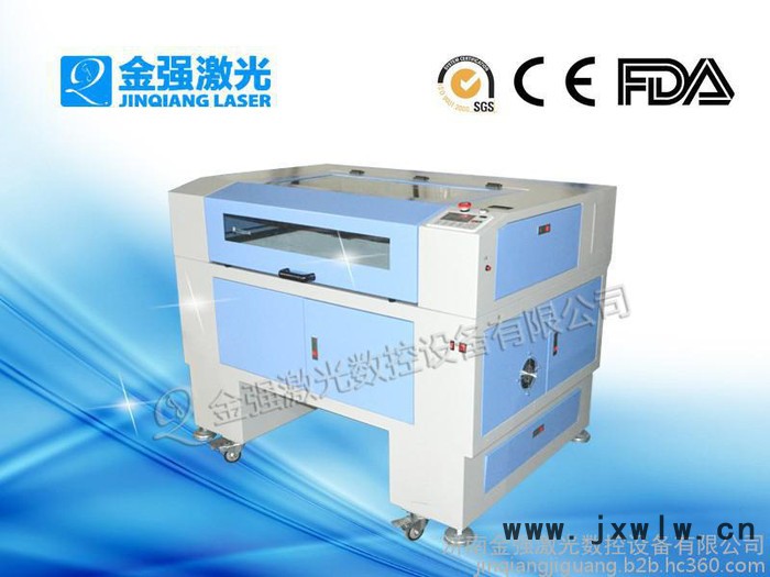 **紅酒瓶激光雕刻機(jī) 個(gè)性化定制紅酒瓶激光雕刻機(jī)