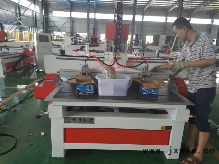 雕刻機 數(shù)控木工開料機_數(shù)控木工開料機價格_數(shù)控木工開料機批發(fā)