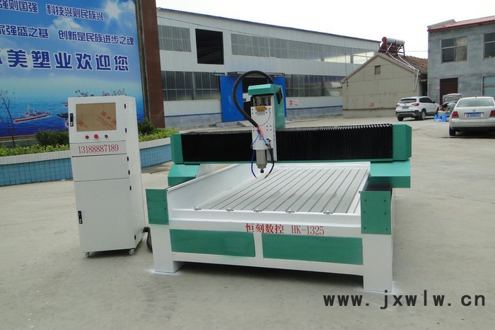 舜星數(shù)控木工雕刻機(jī)