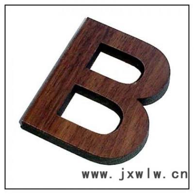 專業(yè)供應(yīng)竹木雕刻機(jī) 木工雕刻機(jī)