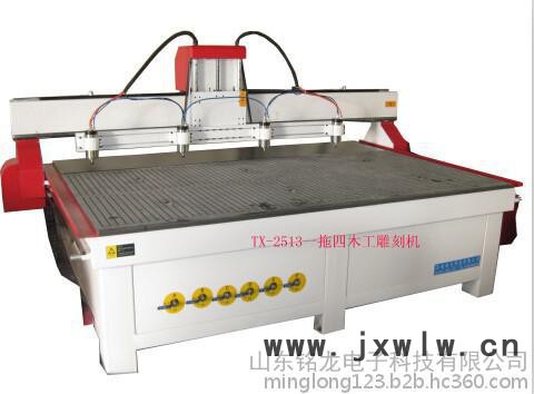 1325電腦雕刻機(jī)價(jià)格，山東1325真空吸附木工雕刻機(jī)廠家，櫥柜木門專用雕刻機(jī)