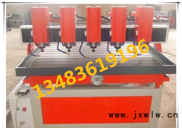 數(shù)控全自動(dòng)木工雕刻機(jī) 廣告雕刻機(jī)