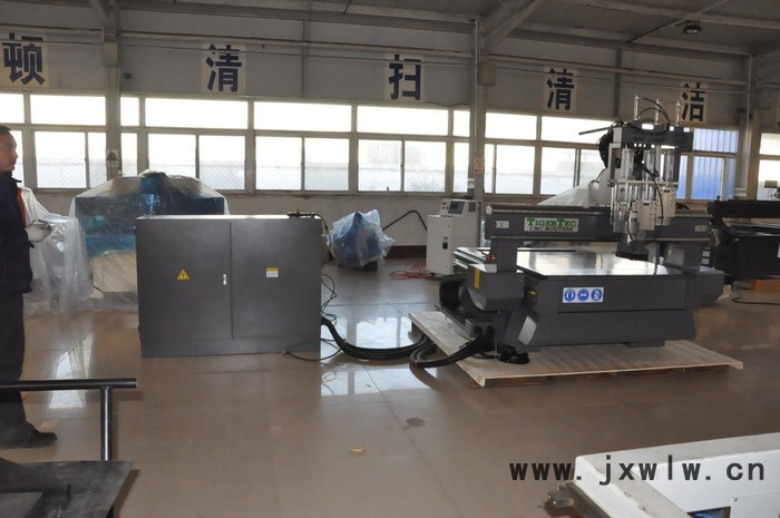 TIGER TEC TR1212 數(shù)控雕刻機(jī) 模具制造 廣告雕刻機(jī)