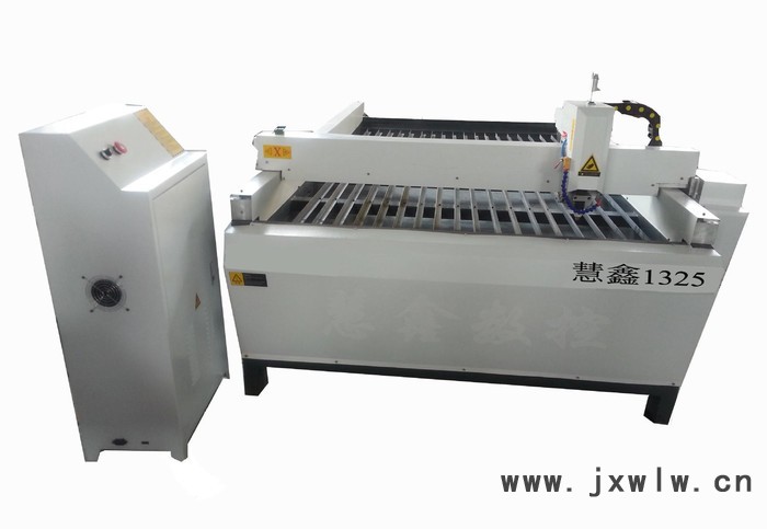等離子切割機(jī) 鋼板打孔切割機(jī) 濟(jì)南切割機(jī) 數(shù)控切割機(jī)生產(chǎn)