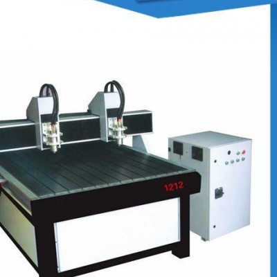 全自動(dòng)高精度廣告電腦編程數(shù)控  雕刻機(jī)