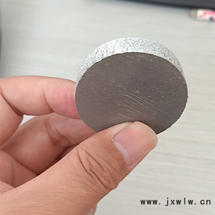 供應(yīng)：數(shù)控龍門式切割機(jī) 重型切割機(jī)火焰等離子切割機(jī) 全自動(dòng)一體