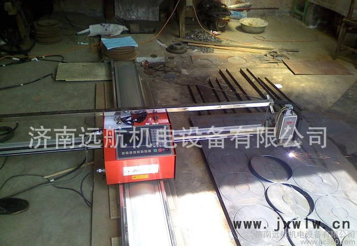 訂做數(shù)控火焰切割機(jī)定做數(shù)控等離子切割機(jī)精度高**！