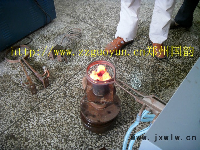 供應(yīng)鄭州國韻WH-VIII小型號錐柄麻花鉆焊接設(shè)備鄭州：W