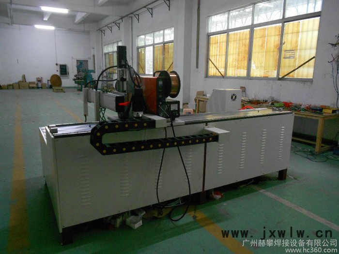 廠家定做 數(shù)控橋架自動(dòng)焊機(jī)，非標(biāo)定制焊接設(shè)備，數(shù)控焊接機(jī)器人