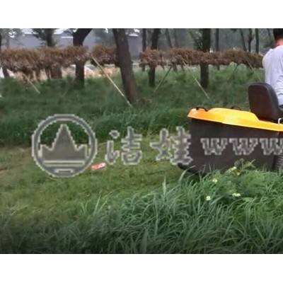 多功能掃雪機(jī)STM1100 拋掃鏟剪草四功能組合機(jī)型 四季使用不閑置 無(wú)級(jí)變速機(jī)型 北京掃雪機(jī)