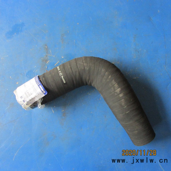 **徐工5噸裝載機配件251808191-500FM.1.2-2發(fā)動機進水管 量大從優(yōu)