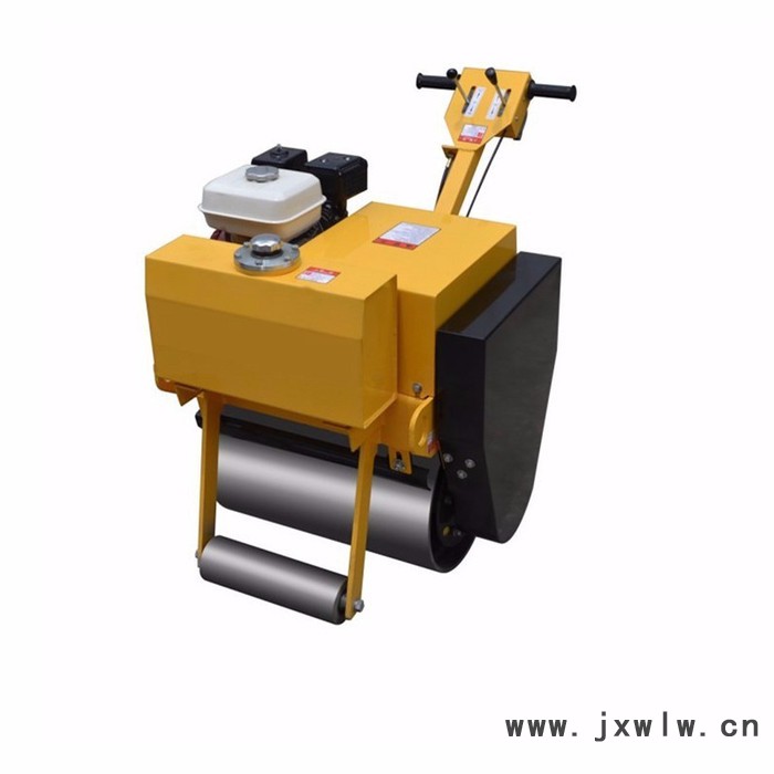 汽油柴油發(fā)動(dòng)機(jī) 小型壓路機(jī)正規(guī)廠家 壓實(shí)沙土性能優(yōu)越