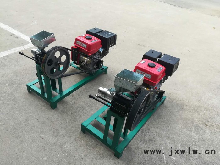 2018新款麻花空心棒機(jī) 汽車發(fā)動機(jī)帶雜糧膨化機(jī) 玉米膨化機(jī)