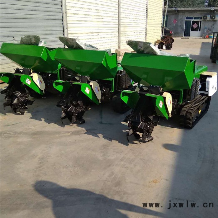 菜地松土機(jī)開溝機(jī) 186型柴油發(fā)動(dòng)機(jī) 深翻土機(jī)價(jià)格 履帶式施肥機(jī)價(jià)格