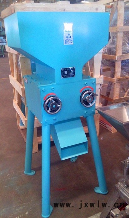 山東雙佳JMF3A精釀麥芽粉碎機(jī)，對輥麥芽粉碎機(jī)，啤酒專用粉碎設(shè)備