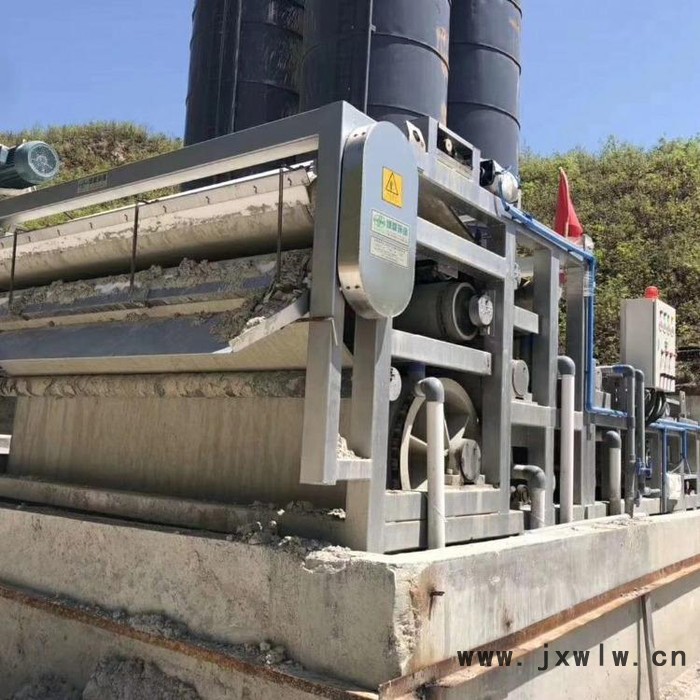 固液分離設(shè)備二手帶式壓濾機(jī) 銷(xiāo)售二手隔膜壓濾機(jī) 暢鑫 加工定制